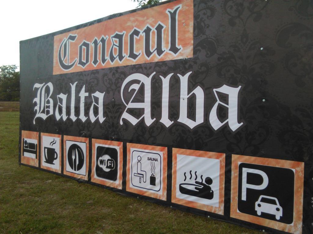 Hotel Conacul Balta Albă Exteriér fotografie